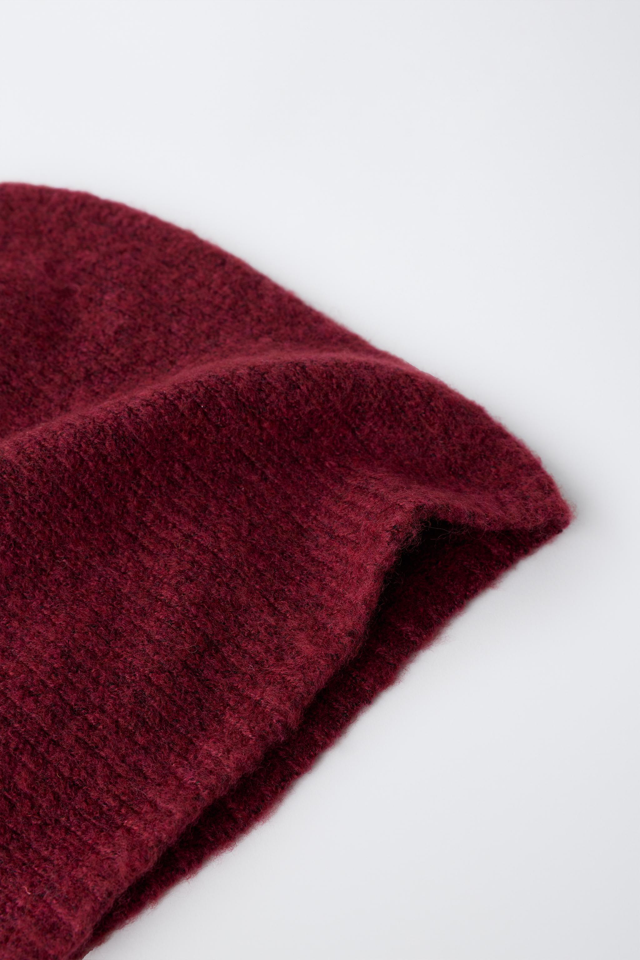 FINE-KNIT BEANIE